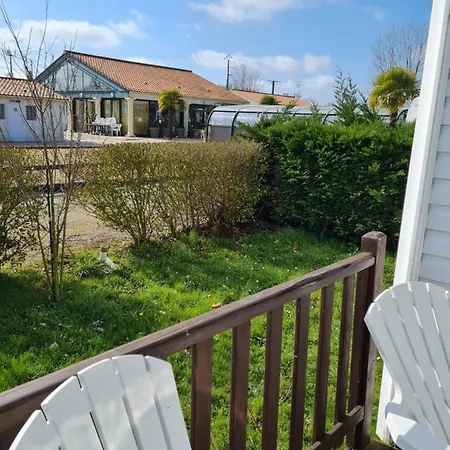 Campsite 36 Camping Les Prairies Du Lac Apremont (Vendee)